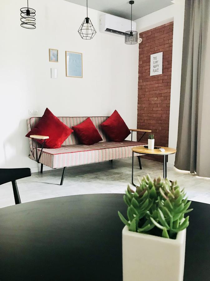 City Center Apartments By Happy Place Tbilisi Exteriör bild