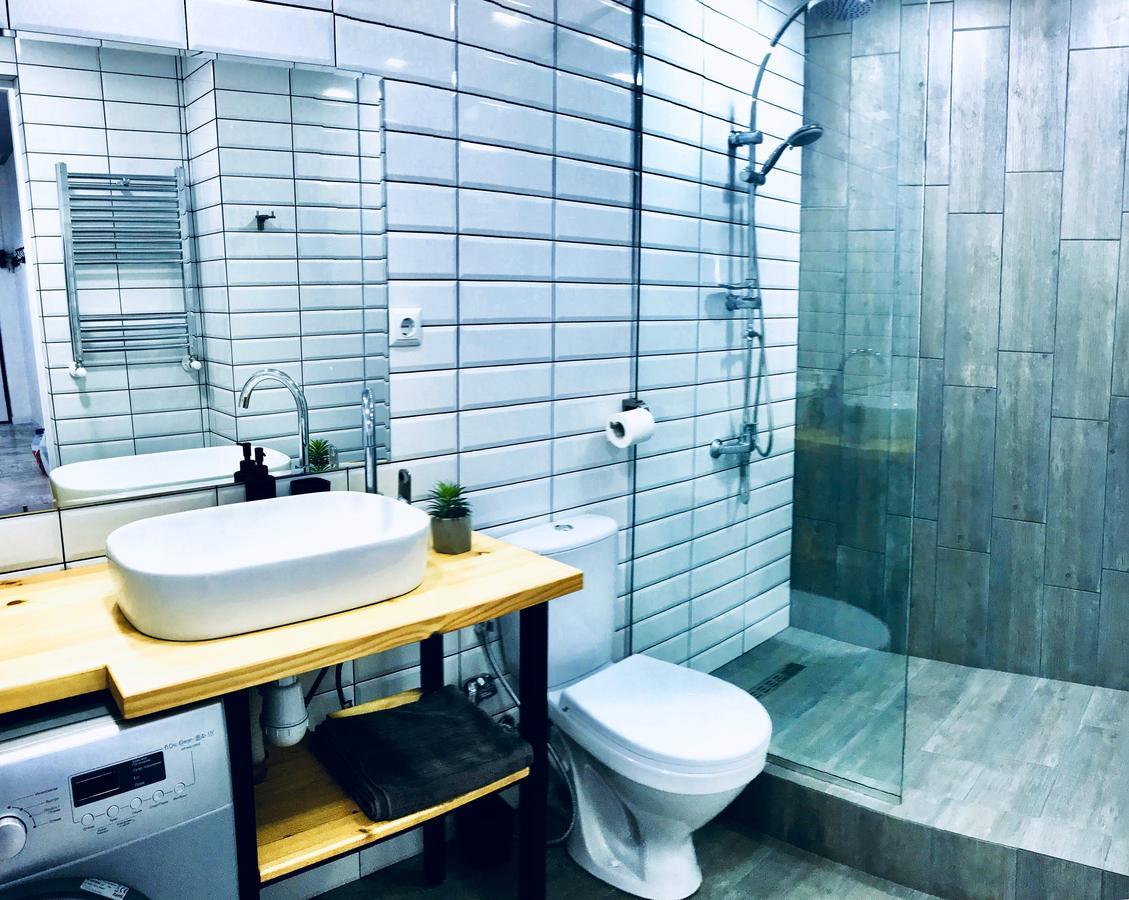 City Center Apartments By Happy Place Tbilisi Exteriör bild