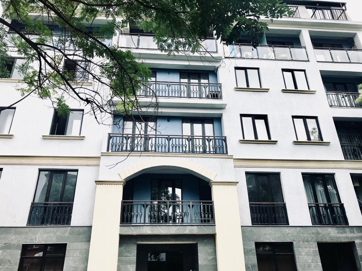 City Center Apartments By Happy Place Tbilisi Exteriör bild