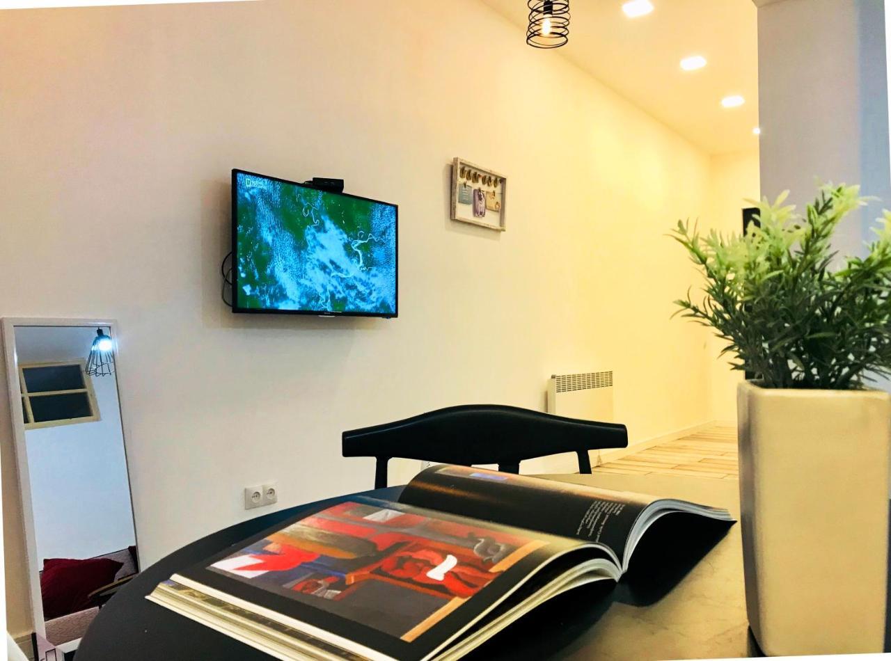 City Center Apartments By Happy Place Tbilisi Exteriör bild