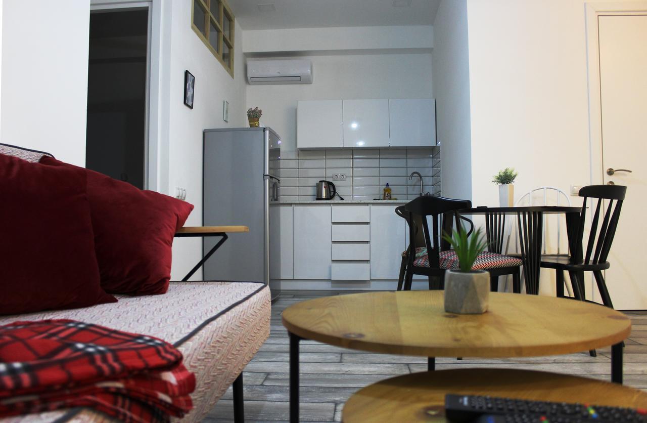 City Center Apartments By Happy Place Tbilisi Exteriör bild